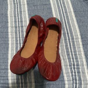 Tieks Burgundy Leather Ballet Flats with Teal Tab